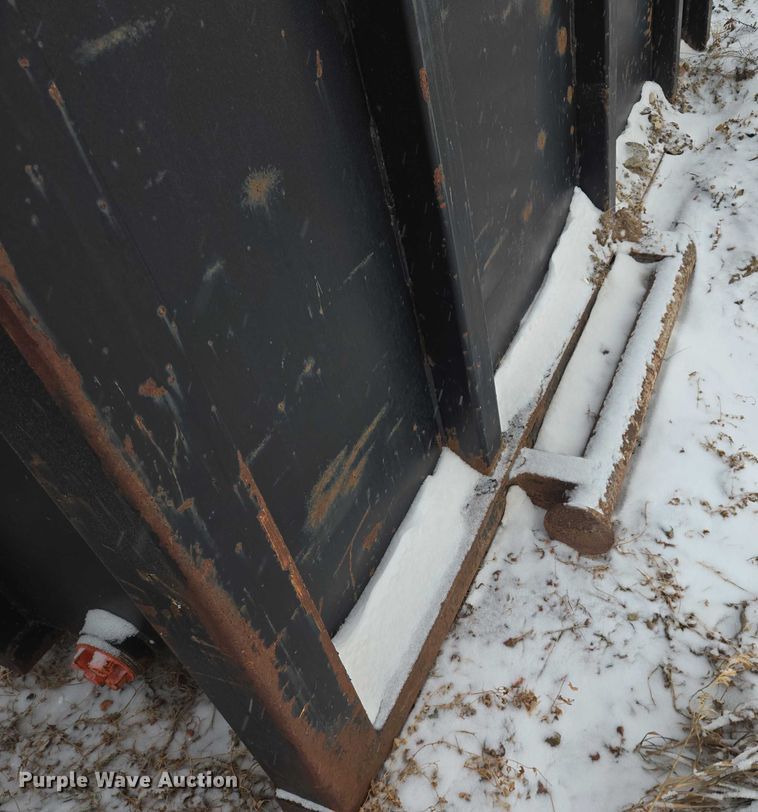 image for item ES2796 Roll off container