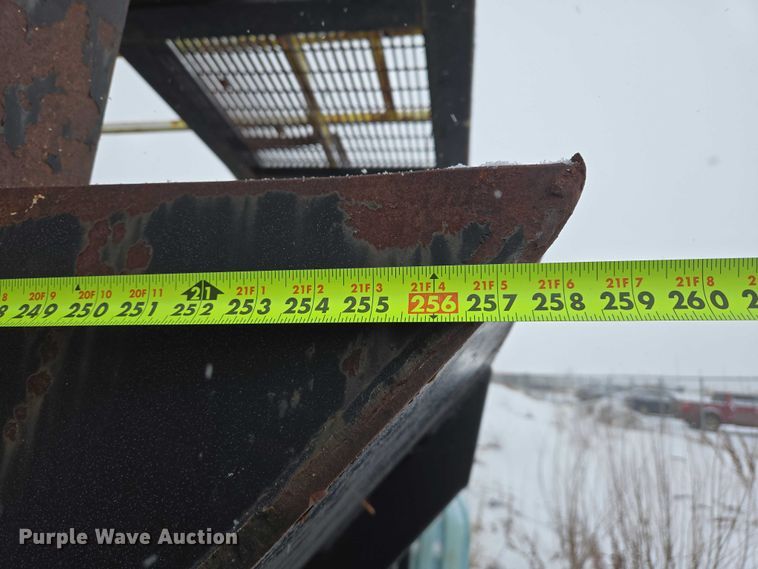 image for item ES2796 Roll off container