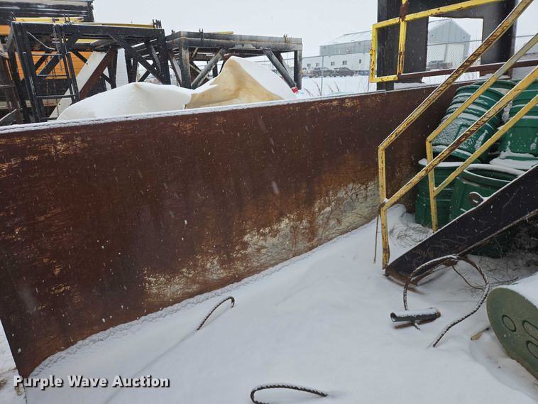 image for item ES2796 Roll off container