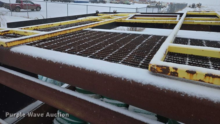 image for item ES2796 Roll off container