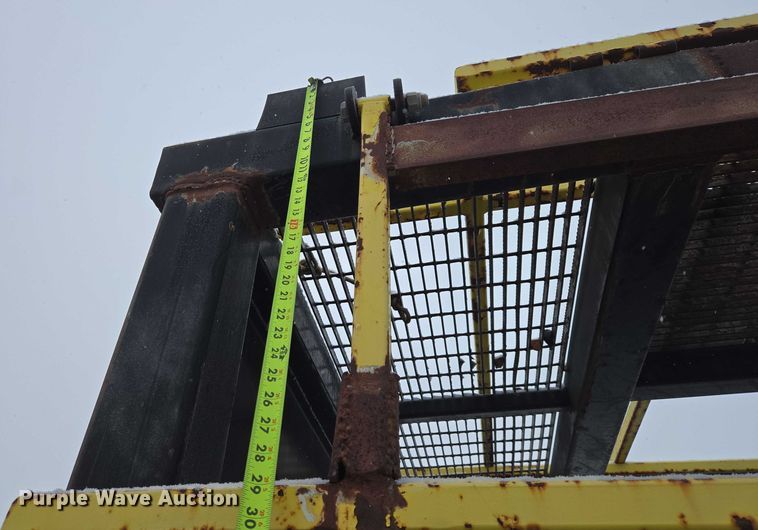 image for item ES2796 Roll off container