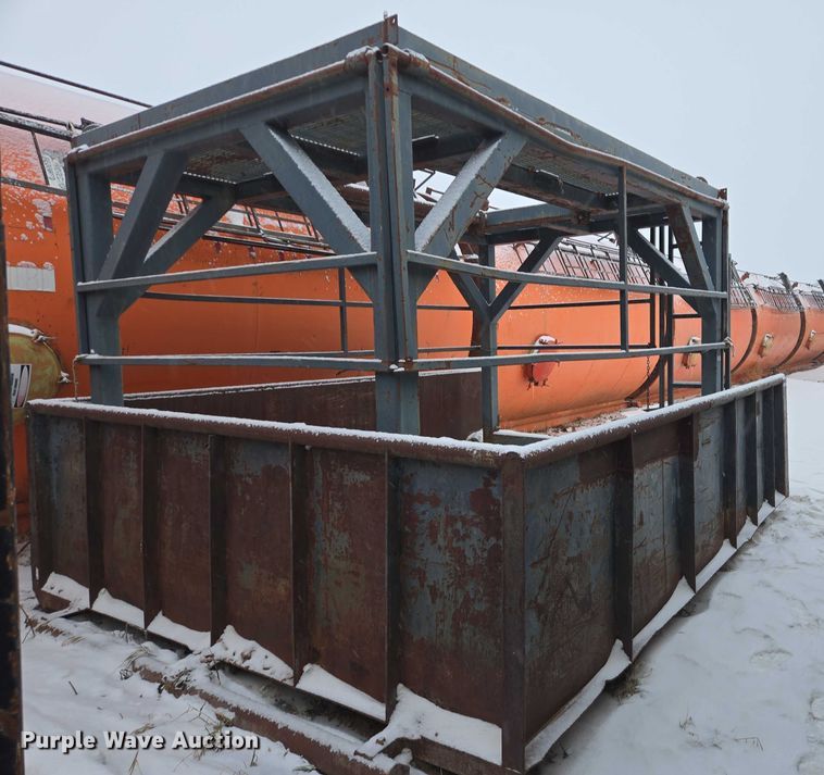 image for item ES2797 Roll off container