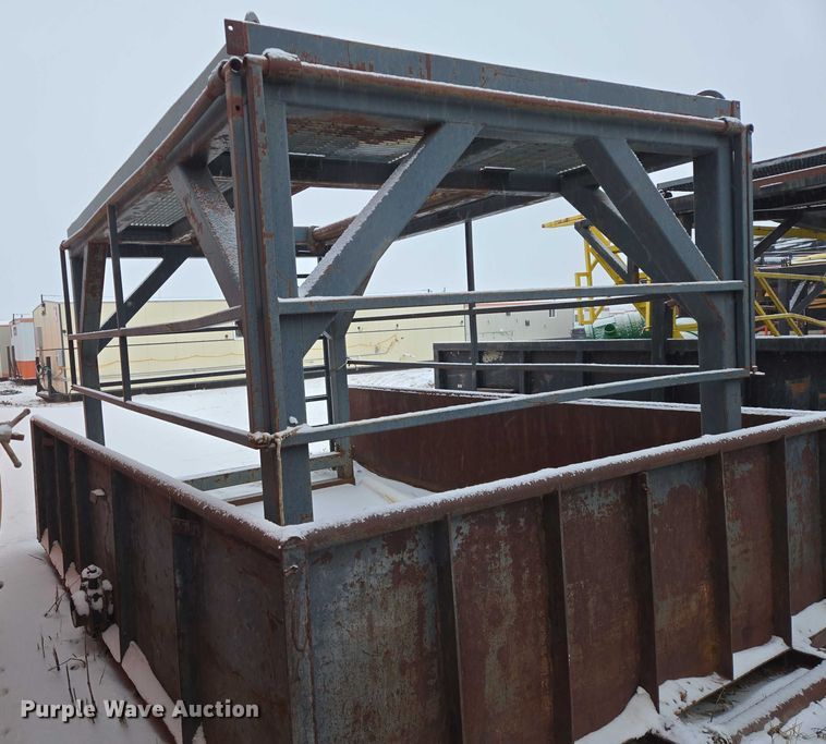 image for item ES2797 Roll off container