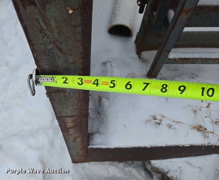 image for item ES2797 Roll off container