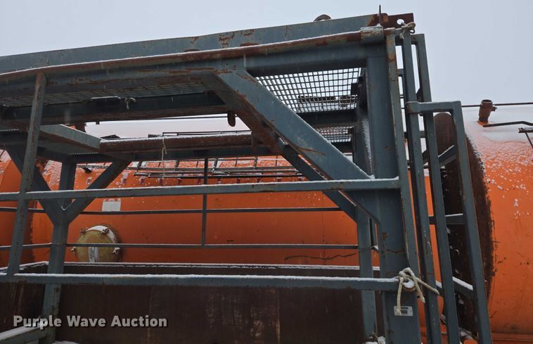 image for item ES2797 Roll off container