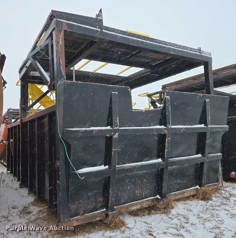 image for item ES2798 Roll-off container