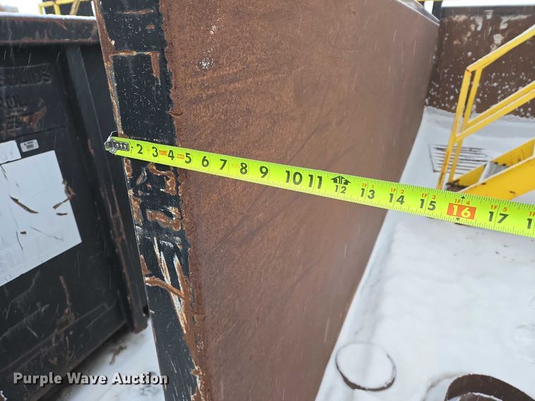 image for item ES2798 Roll-off container