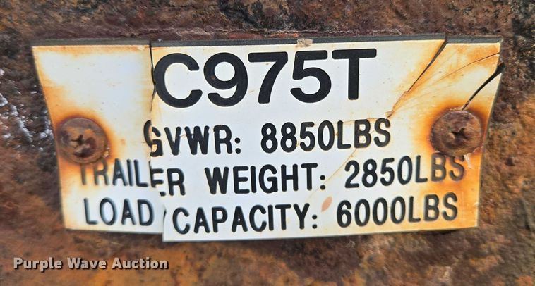 image for item ES2804 2005 JLG utility trailer