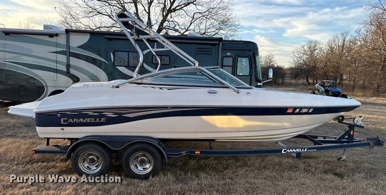 image for item ES5676 2006 Caravelle 207 LS FS boat