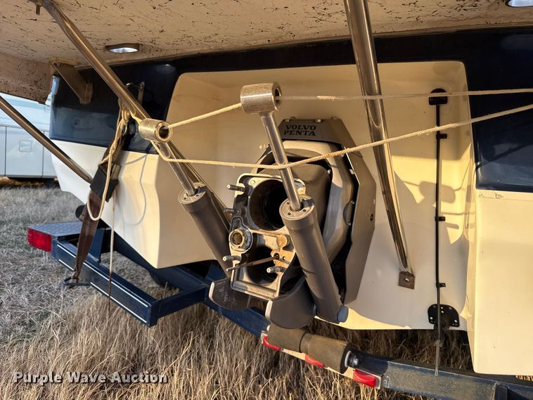 image for item ES5676 2006 Caravelle 207 LS FS boat