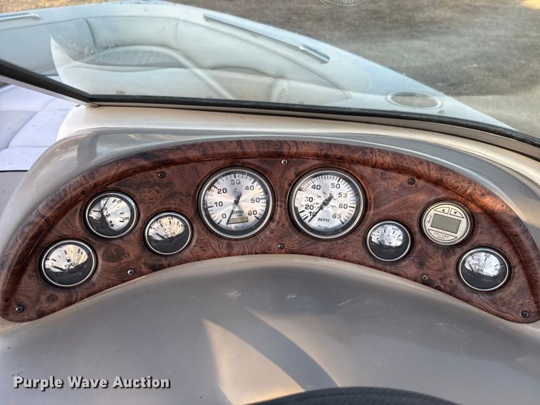 image for item ES5676 2006 Caravelle 207 LS FS boat