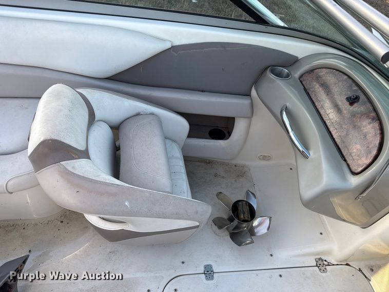 image for item ES5676 2006 Caravelle 207 LS FS boat