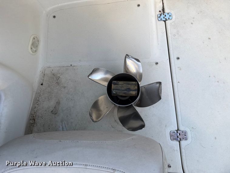 image for item ES5676 2006 Caravelle 207 LS FS boat