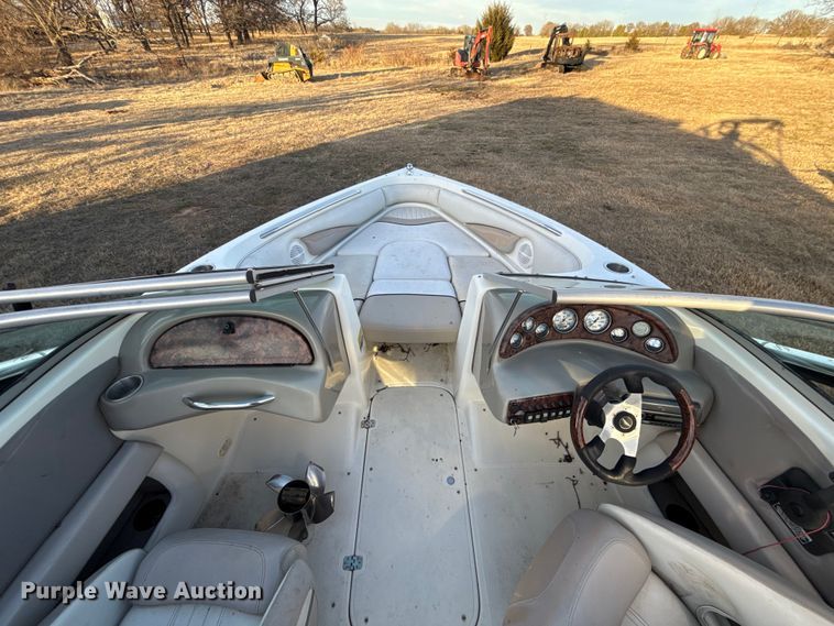 image for item ES5676 2006 Caravelle 207 LS FS boat