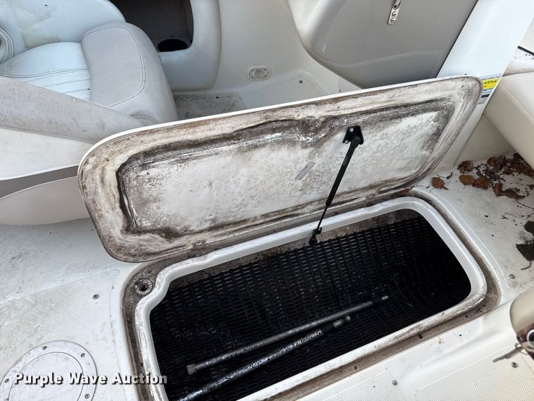 image for item ES5676 2006 Caravelle 207 LS FS boat