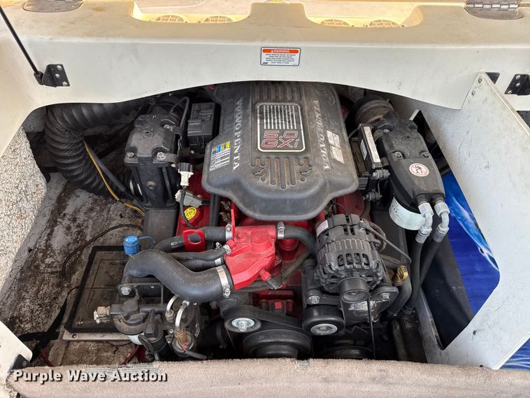 image for item ES5676 2006 Caravelle 207 LS FS boat