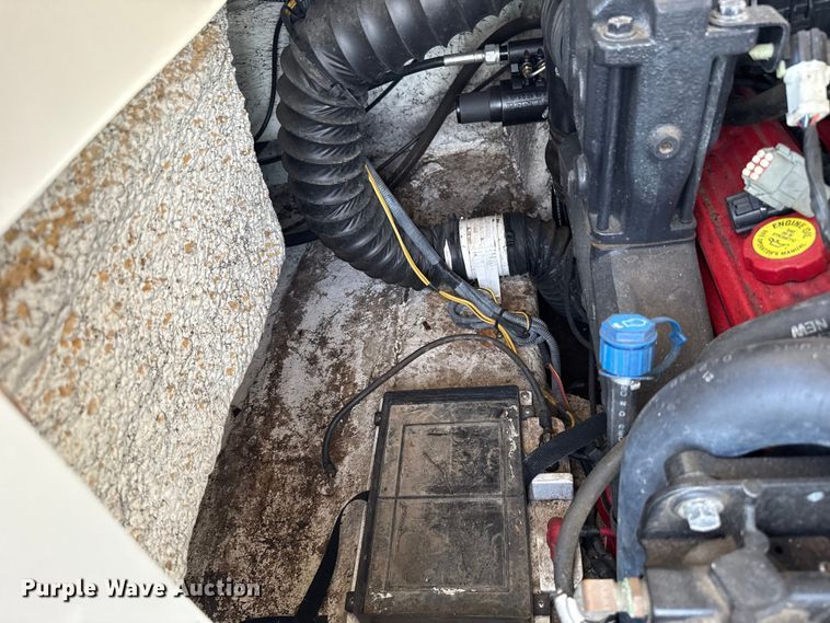 image for item ES5676 2006 Caravelle 207 LS FS boat