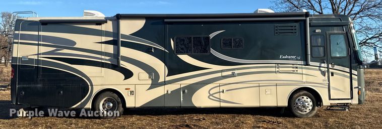 image for item ES5677 2007 Holiday Rambler Endeavour RV