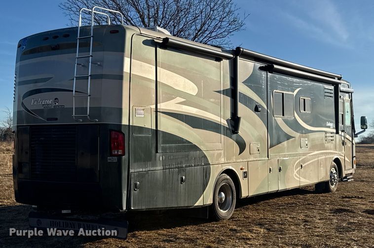 image for item ES5677 2007 Holiday Rambler Endeavour RV