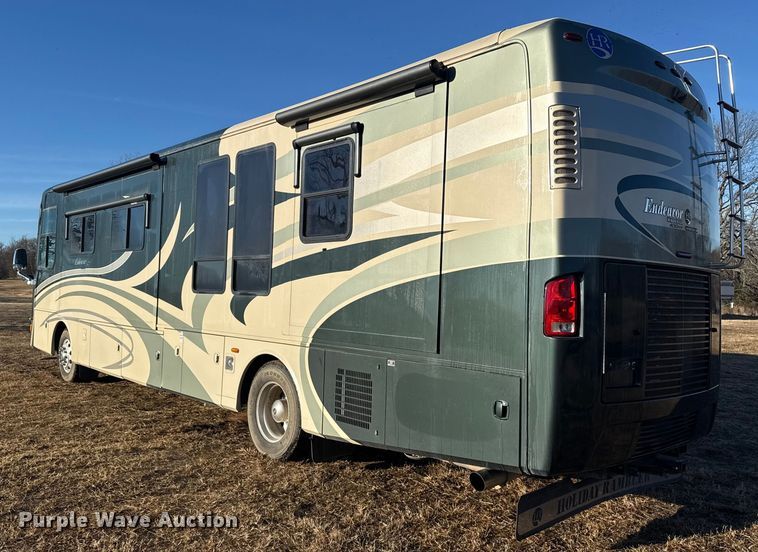 image for item ES5677 2007 Holiday Rambler Endeavour RV