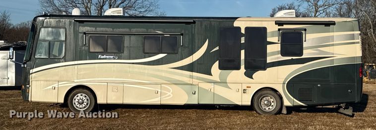 image for item ES5677 2007 Holiday Rambler Endeavour RV