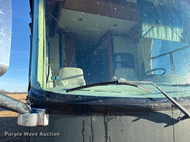 image for item ES5677 2007 Holiday Rambler Endeavour RV