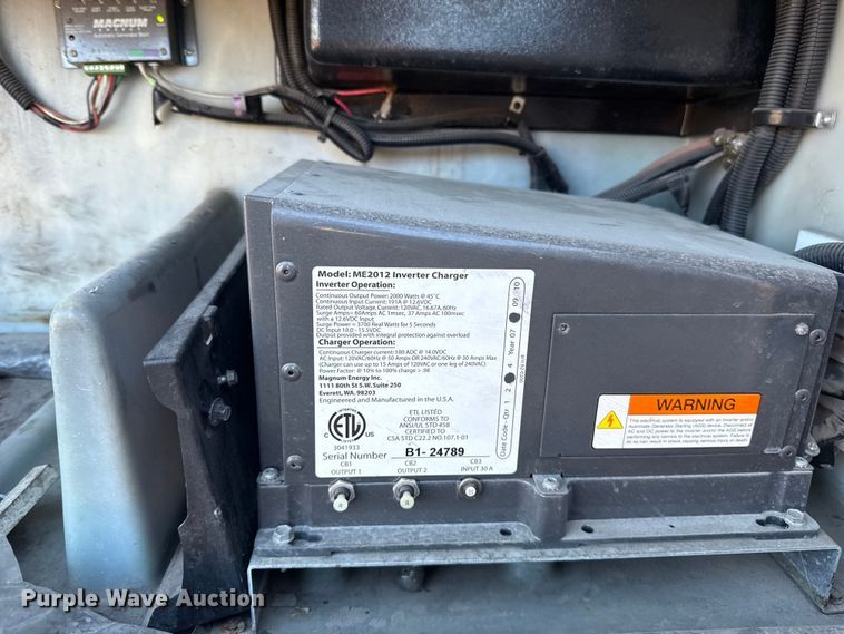 image for item ES5677 2007 Holiday Rambler Endeavour RV