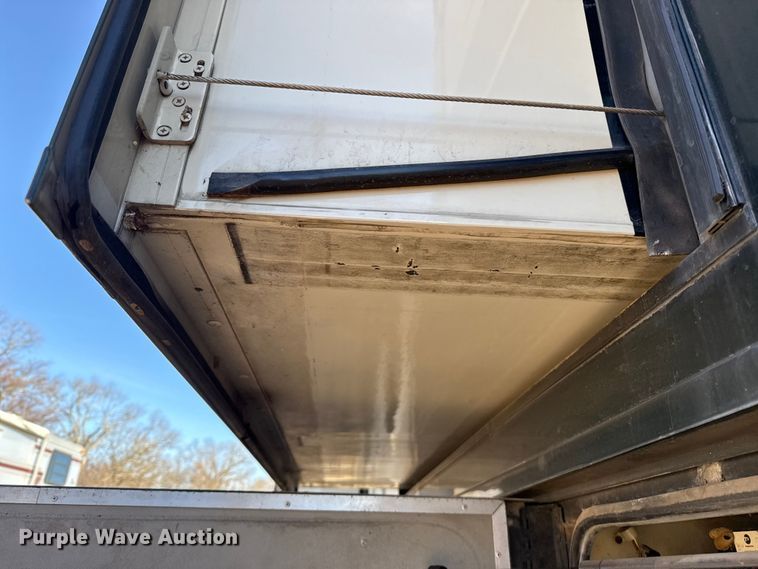 image for item ES5677 2007 Holiday Rambler Endeavour RV