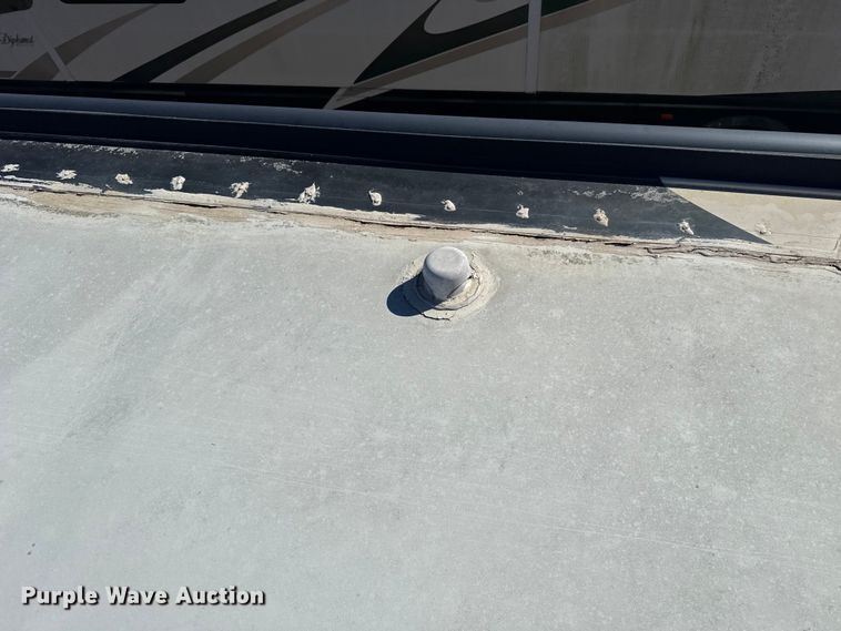 image for item ES5677 2007 Holiday Rambler Endeavour RV