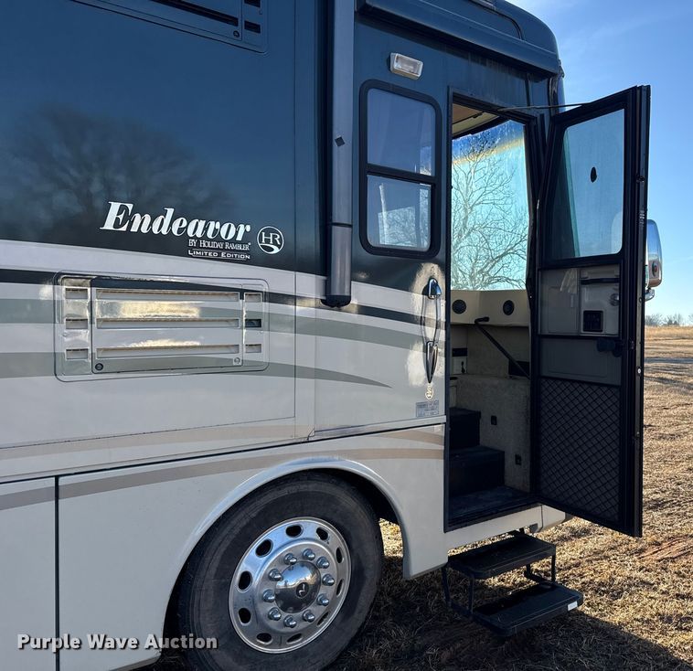 image for item ES5677 2007 Holiday Rambler Endeavour RV