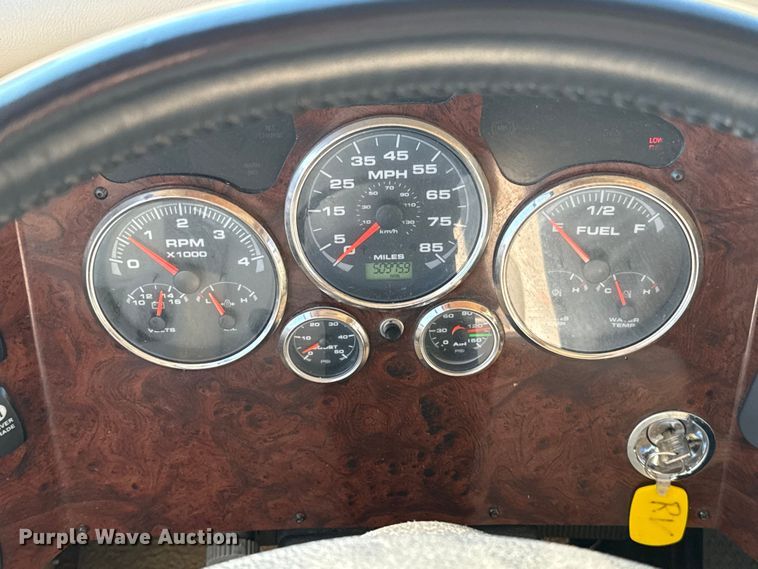 image for item ES5677 2007 Holiday Rambler Endeavour RV