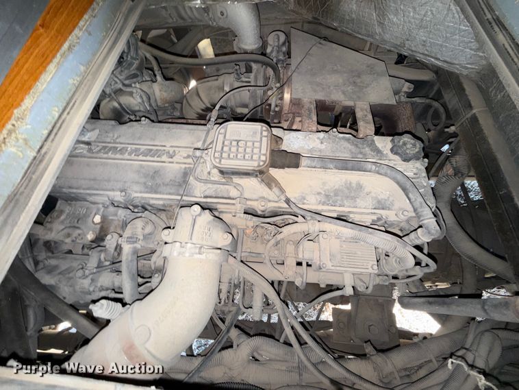 image for item ES5677 2007 Holiday Rambler Endeavour RV