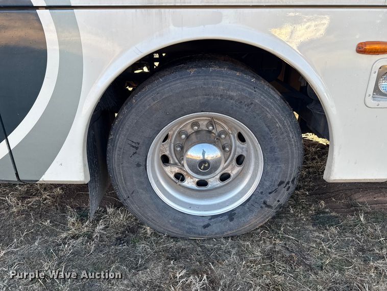 image for item ES5677 2007 Holiday Rambler Endeavour RV