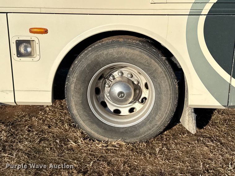 image for item ES5677 2007 Holiday Rambler Endeavour RV