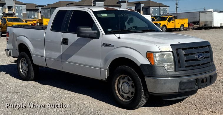 image for item ES5698 2012 Ford F150 Ext. Cab pickup truck