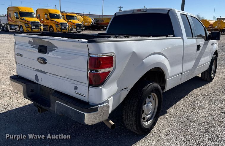 image for item ES5698 2012 Ford F150 Ext. Cab pickup truck