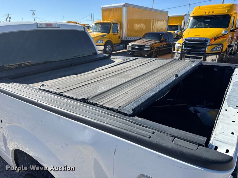 image for item ES5698 2012 Ford F150 Ext. Cab pickup truck