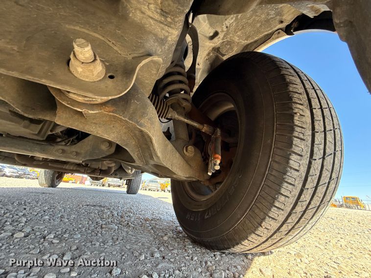 image for item ES5698 2012 Ford F150 Ext. Cab pickup truck