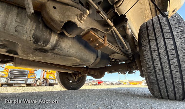 image for item ES5698 2012 Ford F150 Ext. Cab pickup truck