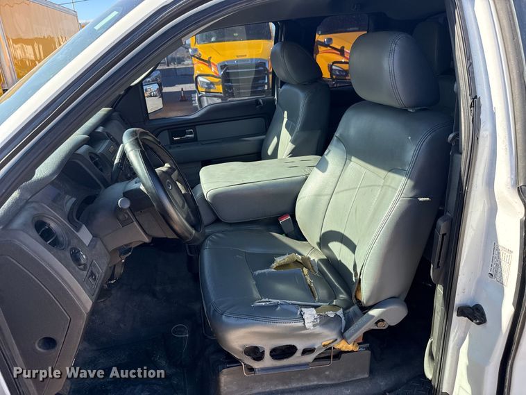 image for item ES5698 2012 Ford F150 Ext. Cab pickup truck