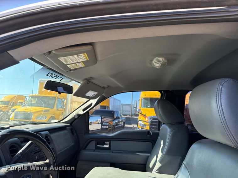 image for item ES5698 2012 Ford F150 Ext. Cab pickup truck