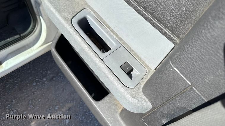 image for item ES5698 2012 Ford F150 Ext. Cab pickup truck