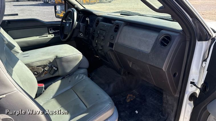 image for item ES5698 2012 Ford F150 Ext. Cab pickup truck