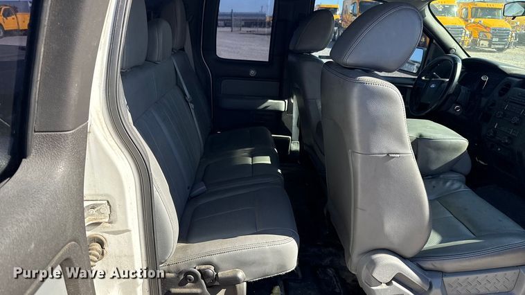 image for item ES5698 2012 Ford F150 Ext. Cab pickup truck