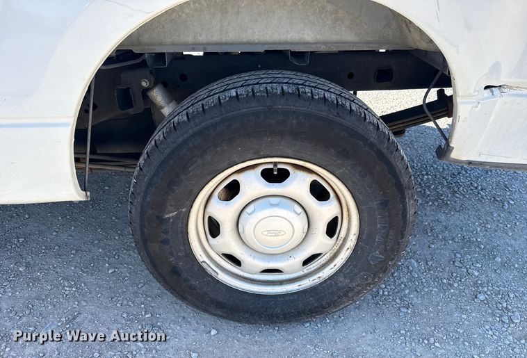 image for item ES5698 2012 Ford F150 Ext. Cab pickup truck