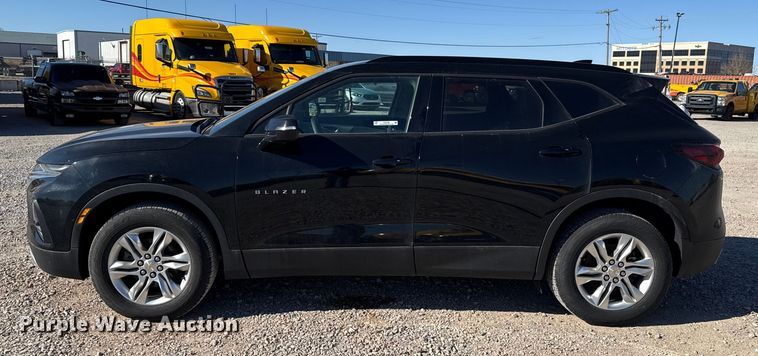 image for item ES5700 2022 Chevrolet Blazer SUV