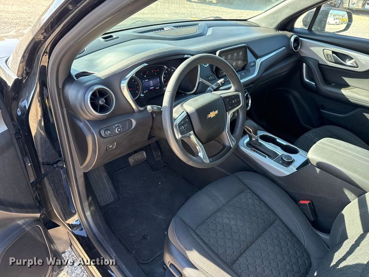image for item ES5700 2022 Chevrolet Blazer SUV