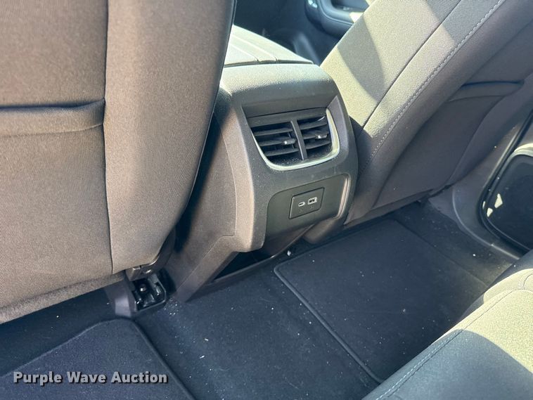 image for item ES5700 2022 Chevrolet Blazer SUV