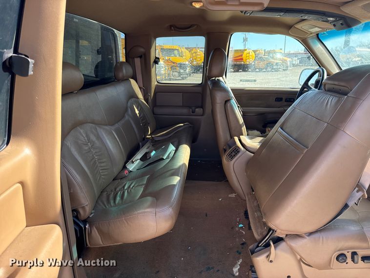 image for item ES5702 1999 Chevrolet Silverado 2500 Ext. Cab pickup truck