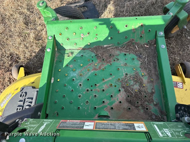 image for item ES5708 John Deere Z425 ZTR lawn mower